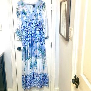 Maison Tara Floral Long Sleeve Maxi Dress - Blue and White